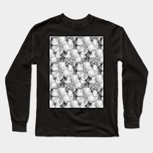 Charming and charismatic pattern of meadow flowers Long Sleeve T-Shirt